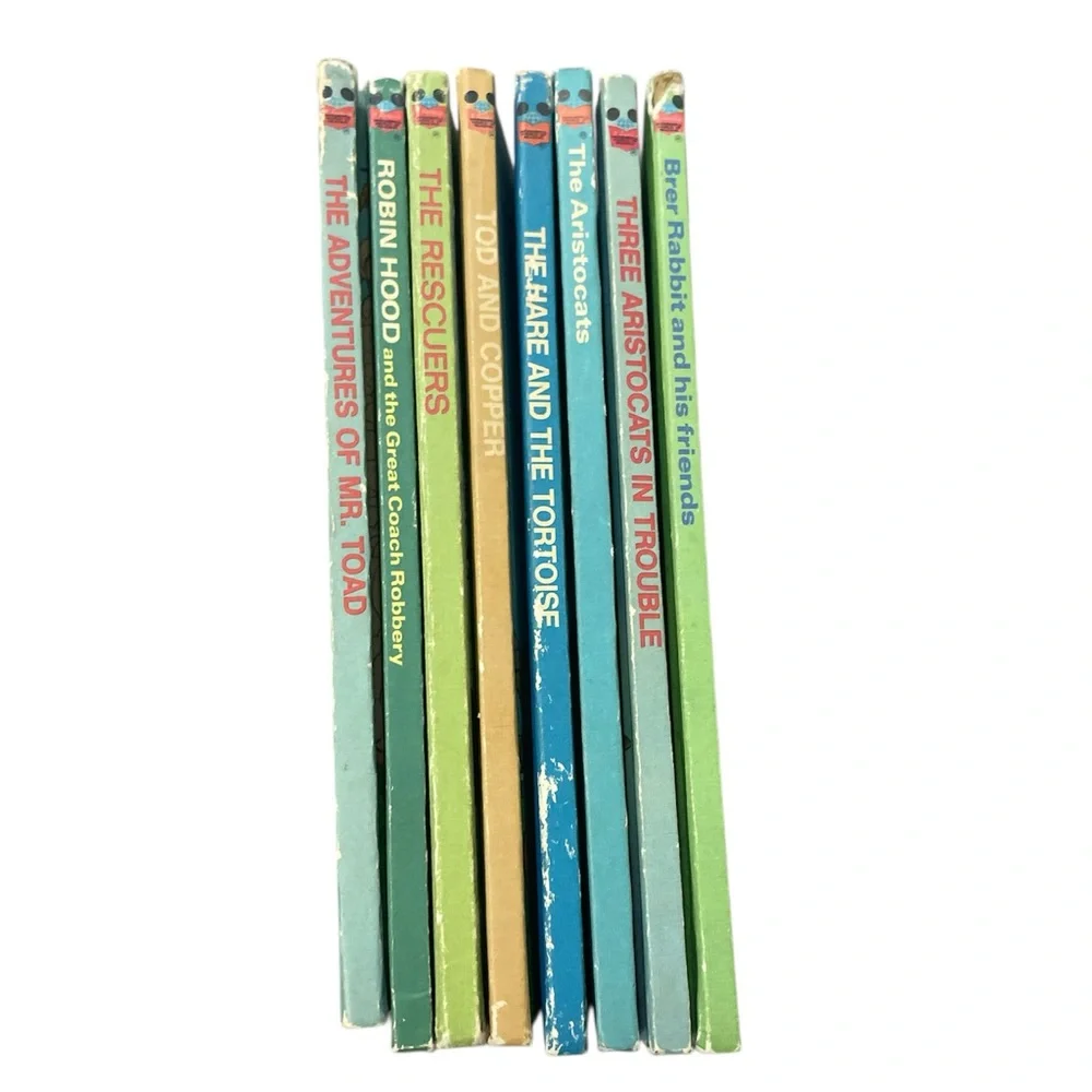 8 Disney’s Wonderful World of Reading Book Club Books 70s 80s Great Condition